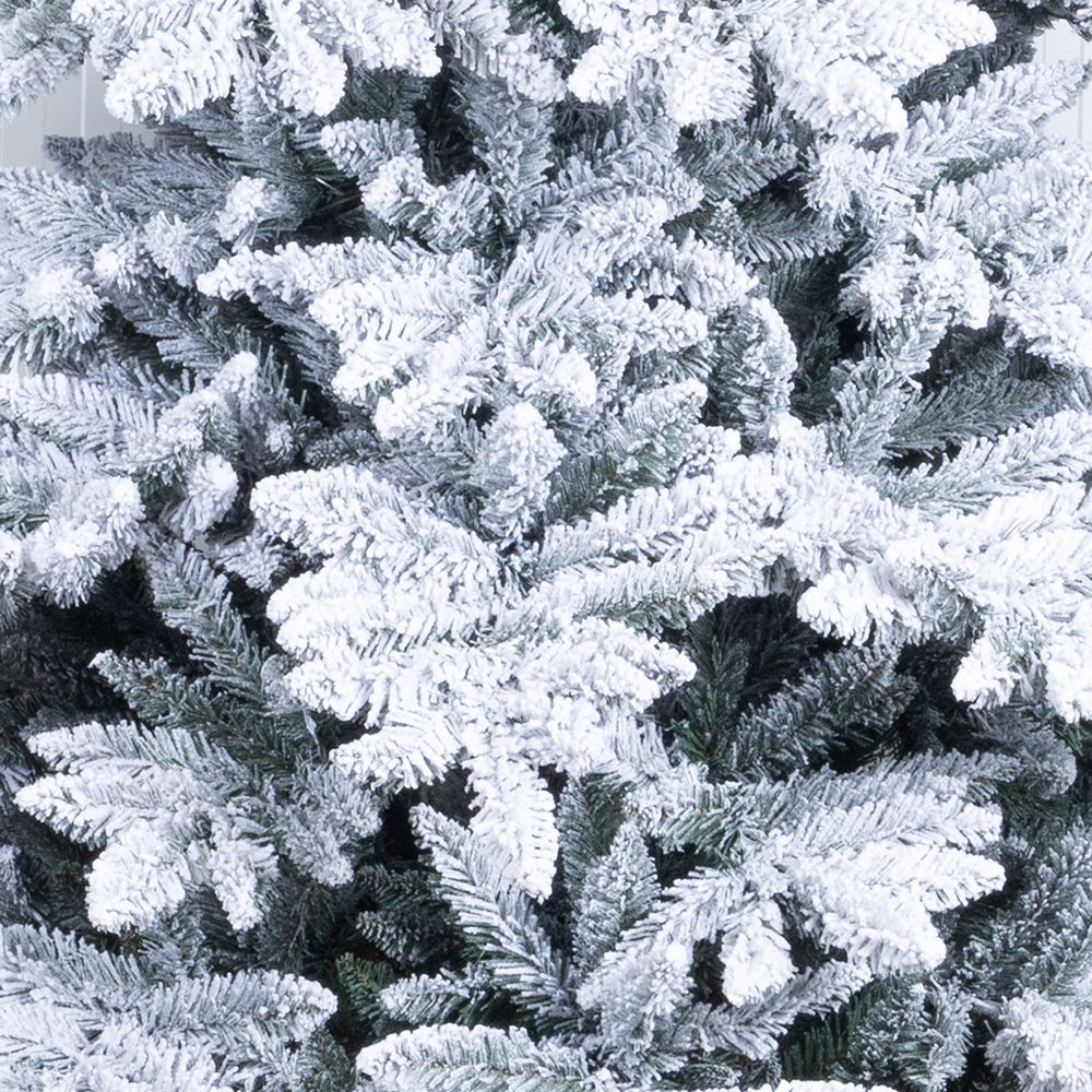 Brad Artificial Snow Queen 240cm